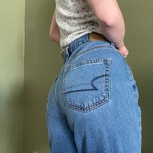 American Eagle High Rise Jean